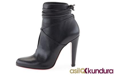 Ladyslore Bayan Bot Modeli